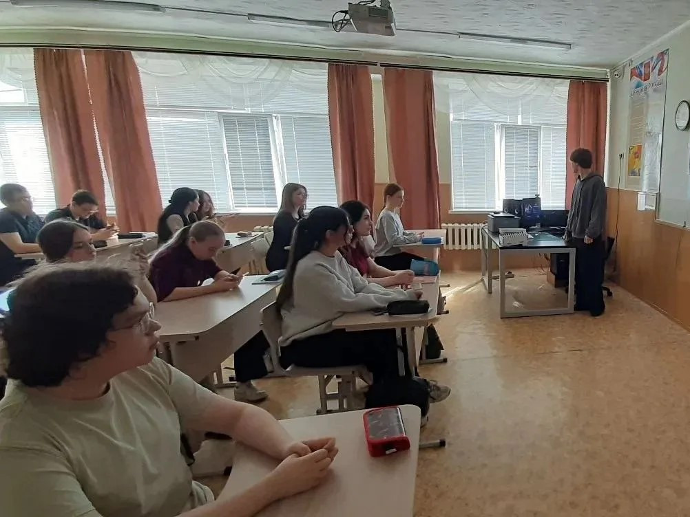 ПРОФОРИЕНТАЦИЯ в КНИТУ: ВСТРЕЧА С УСПЕШНЫМИ ВЫПУСКНИКАМИ! ПРОФОРИЕНТАЦИЯ в КНИТУ: ВСТРЕЧА С УСПЕШНЫМИ ВЫПУСКНИКАМИ!.